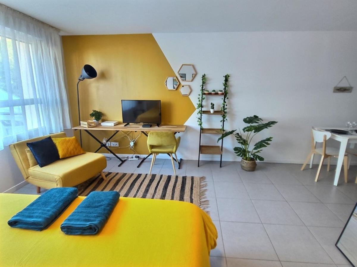 Studio LE JUNGLE - ROISSY CDG - Parc Astérix - PARIS Moussy-le-Neuf Extérieur photo